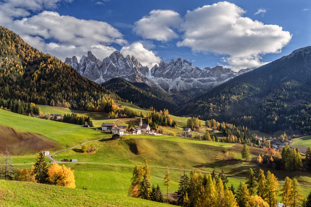 Photo art by Achim Thomae: autumn colors in Villnöß Valley, South Tyrol