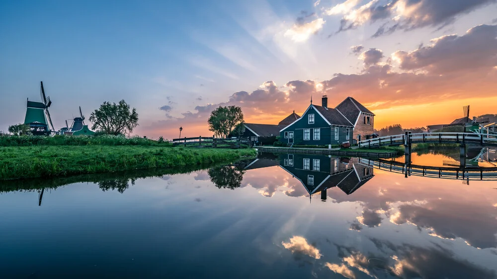 Photo art by Achim Thomae: sunrise over a peaceful Dutch village