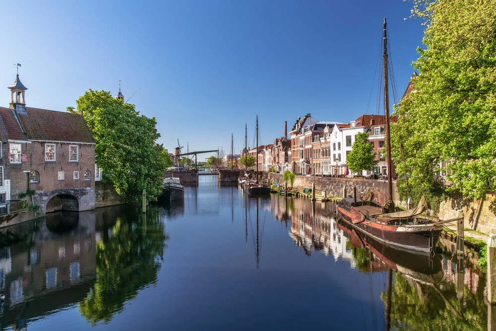 Photo art by Achim Thomae: Delfshaven in spring with reflecting water