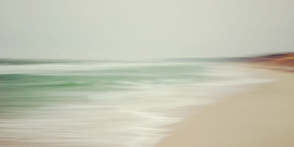 Photo art by Holger Nimtz: calm view of the Baltic Sea in a minimalist style