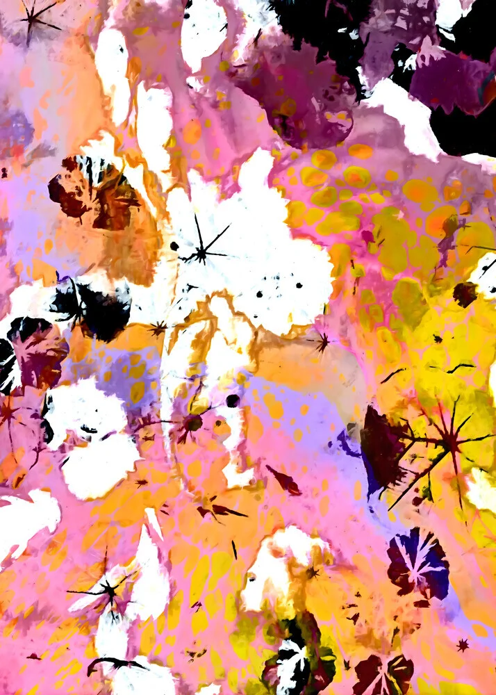 Wall art featuring blooming wildflowers in soft colors, creating a tranquil garden atmosphere.