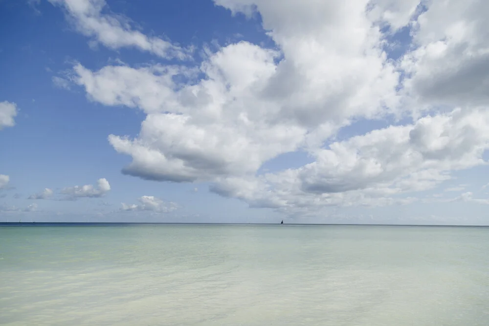 Photo art by Nadja Jacke: view over the vast Baltic Sea with a cloudy sky
