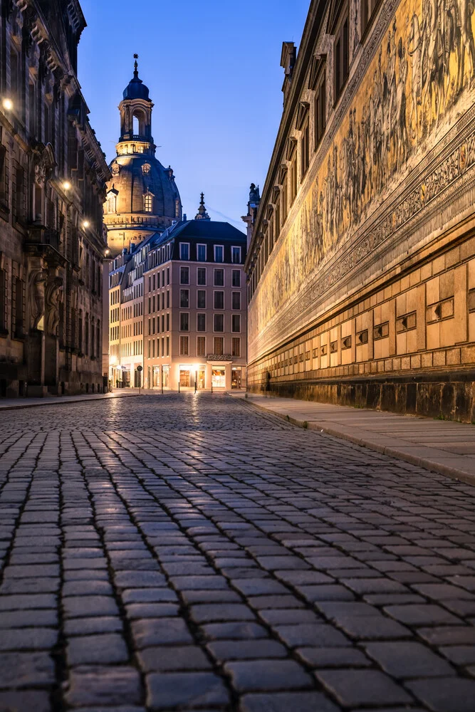Photo art by Achim Thomae: illuminated architecture at blue hour in Dresden