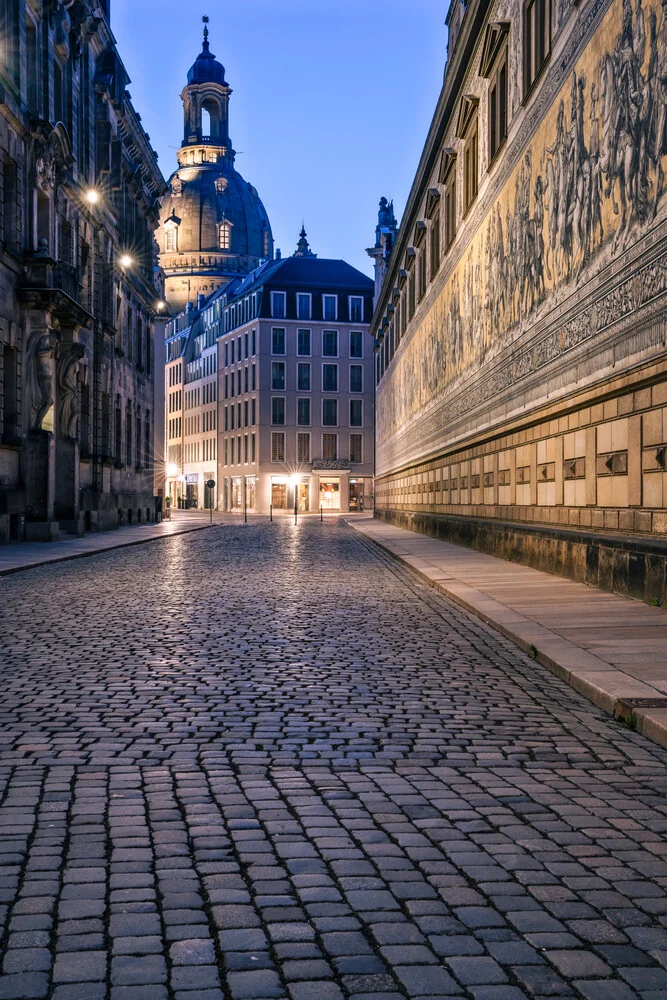 Photo art by Achim Thomae: sunrise over the historic city of Dresden
