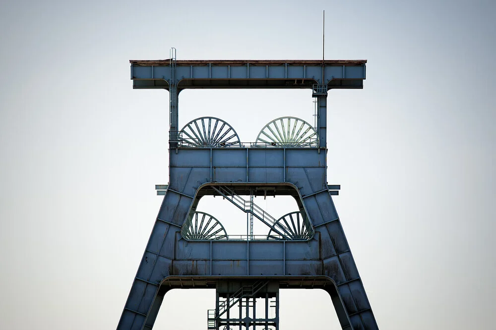 Photo art by Oliver Buchmann: abstract steel structure with geometric shapes