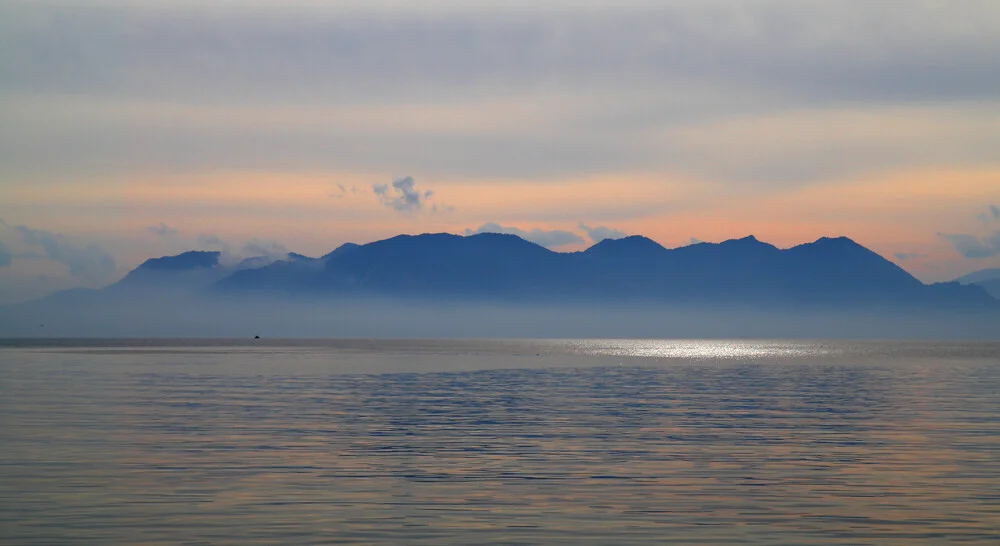 Griechische Insel - fotokunst von Holger Ostwald