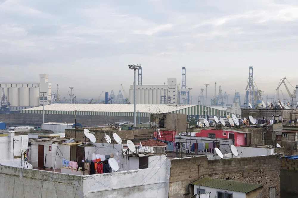 Roof tops of Casablanca  - fotokunst von Elsa Thorp