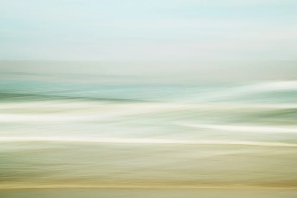 Sea Waves - Fineart photography by Manuela Deigert