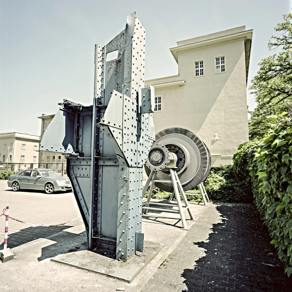 Teltowkanalstraße, Berlin-Steglitz - fotokunst von Jost Galle