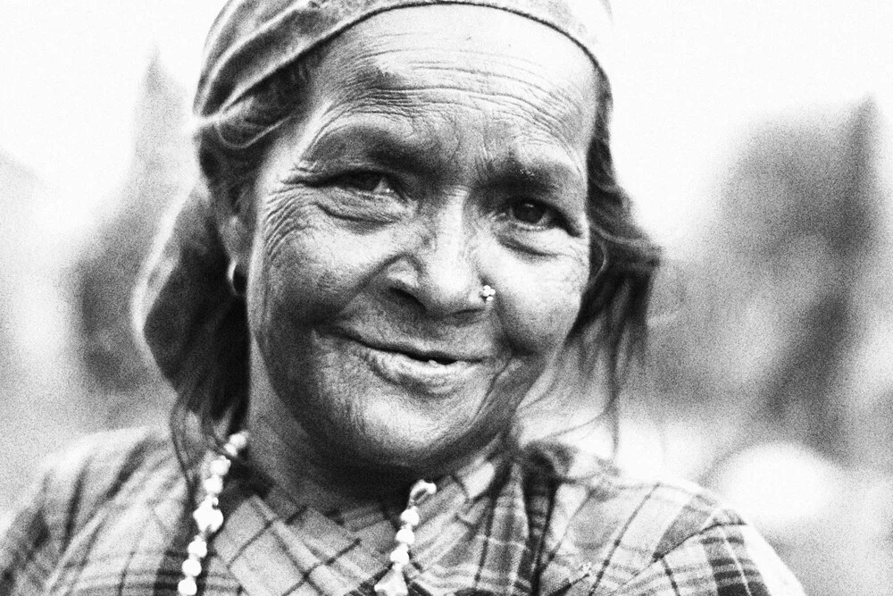 An old lady - fotokunst von Gaurav Dhwaj Khadka