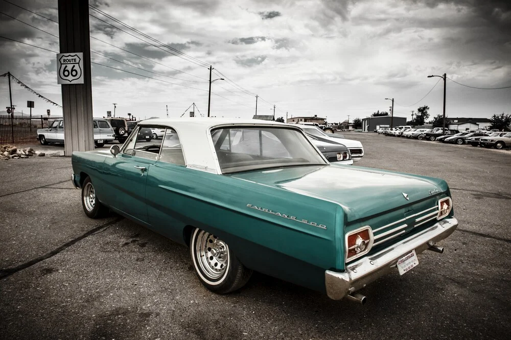 1965 Ford Fairlane 500 - fotokunst von Michael Stein