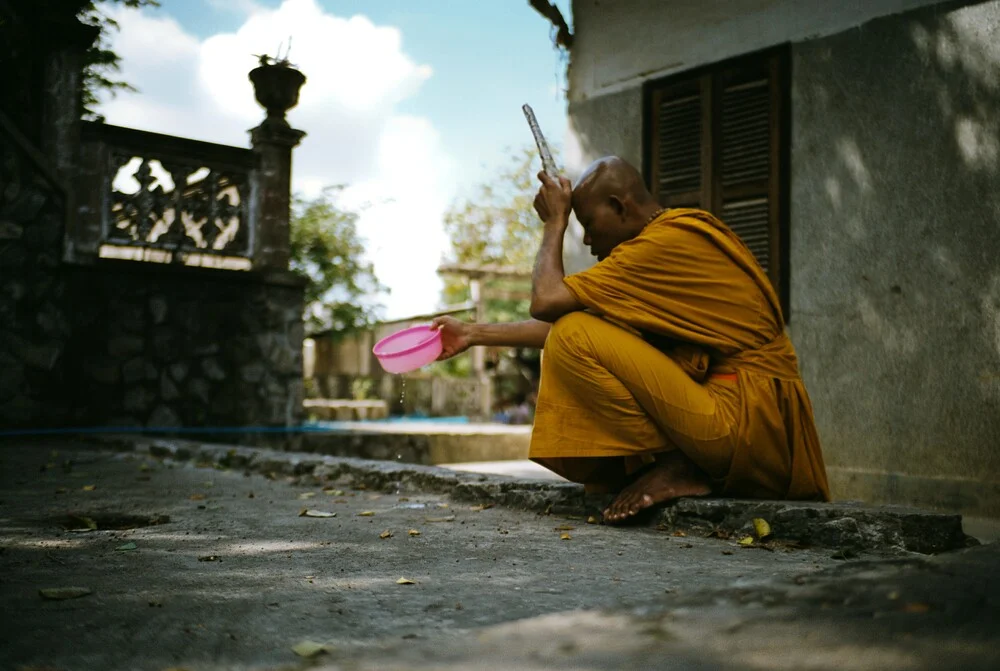 Cambodia Battambong - fotokunst von Jim Delcid