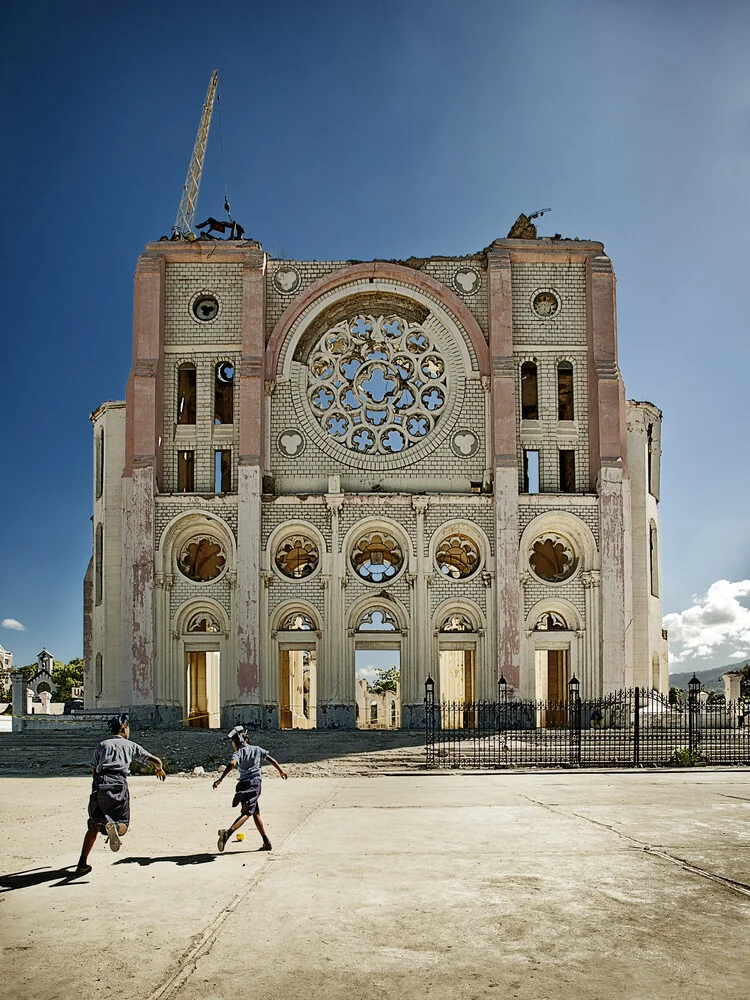 Cathédrale Notre-Dame de L'Assomption. - fotokunst von Frank Domahs