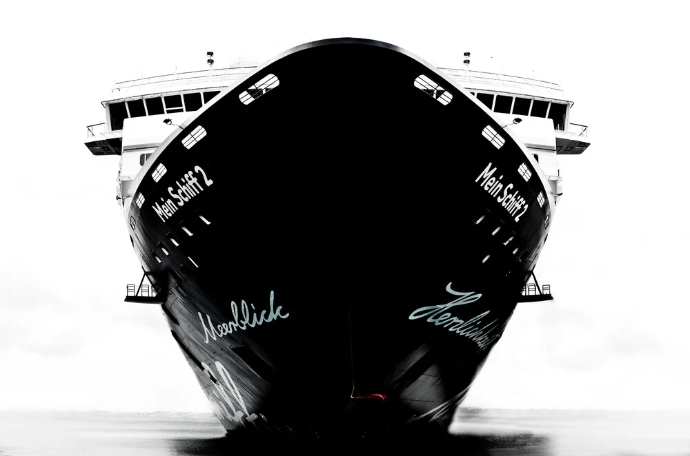 Mein Schiff 2 - fotokunst von Gregor Ingenhoven