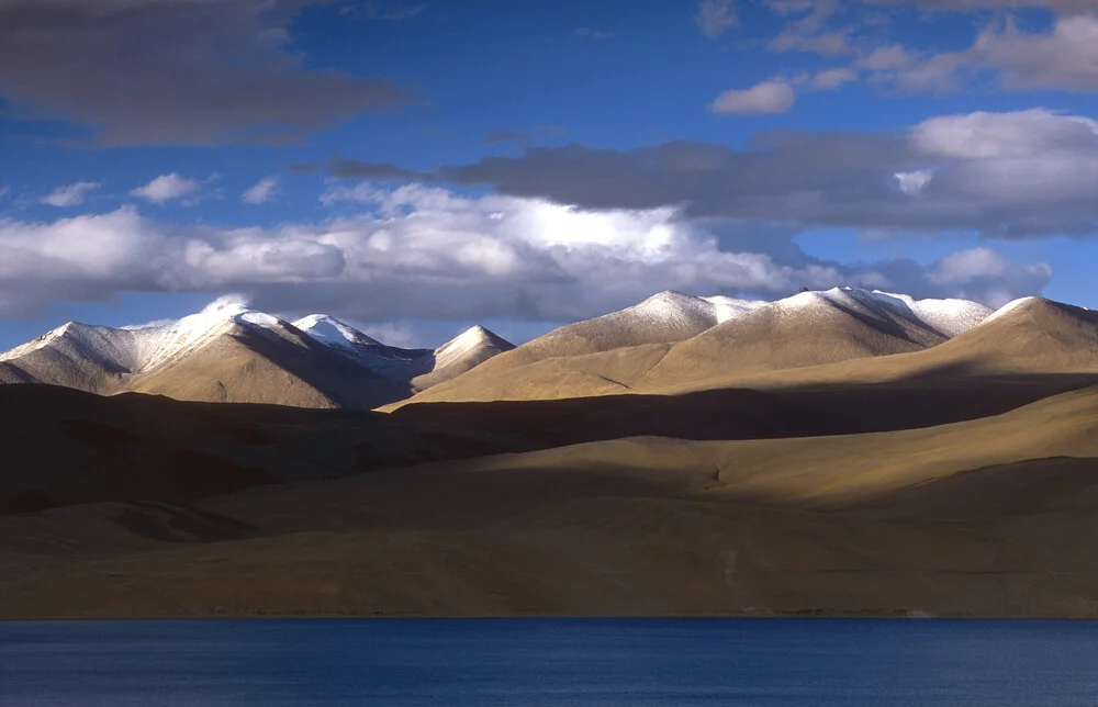 Changtang Plateau - fotokunst von Martin Seeliger