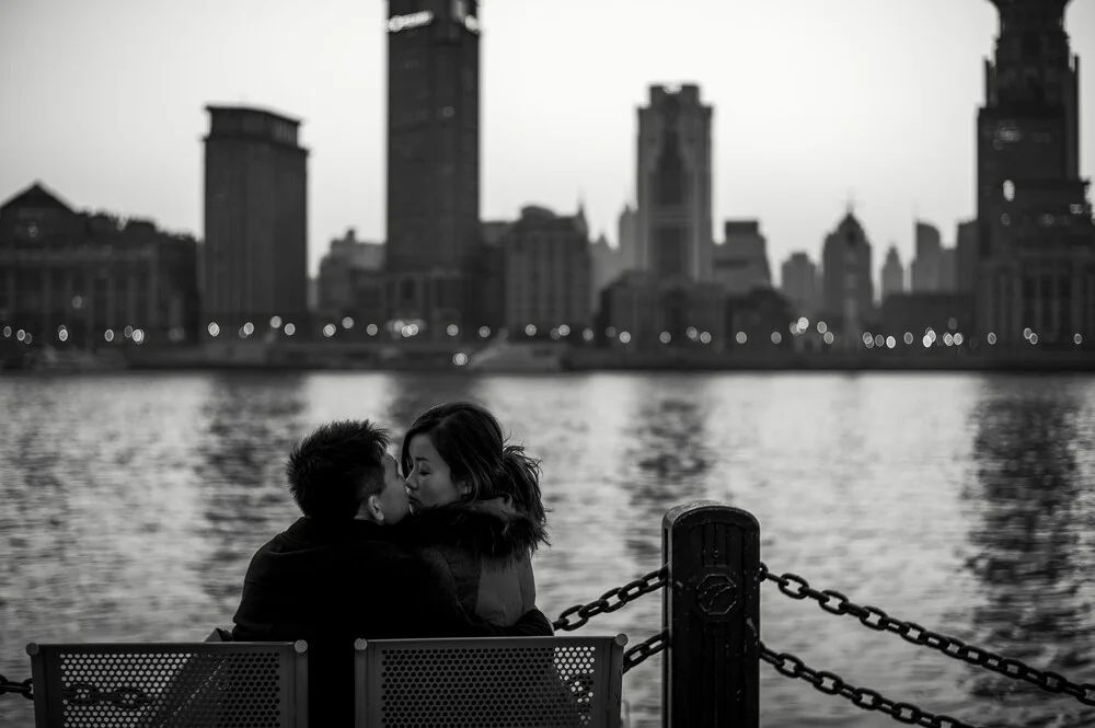 Urban Love - fotokunst von Rob Smith