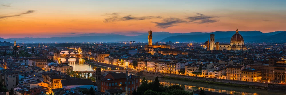 Toskana - Florenz Ponte Vecchio - fotokunst von Jean Claude Castor