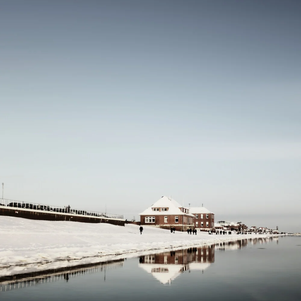 winter am meer - fotokunst von Manuela Deigert