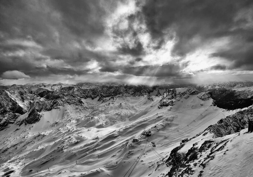 Zugspitze - fotokunst von Jochen Fischer