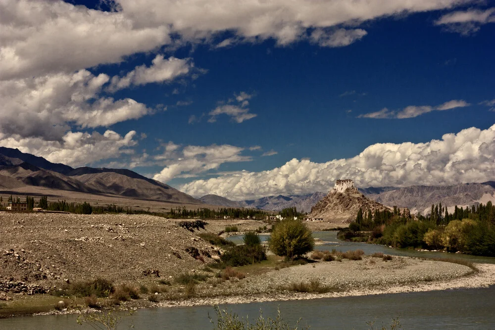 temple of peace - fotokunst von Jagdev Singh