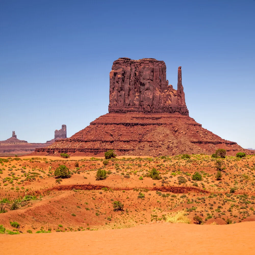 MONUMENT VALLEY West Mitten Butte & Prärie - fotokunst von Melanie Viola