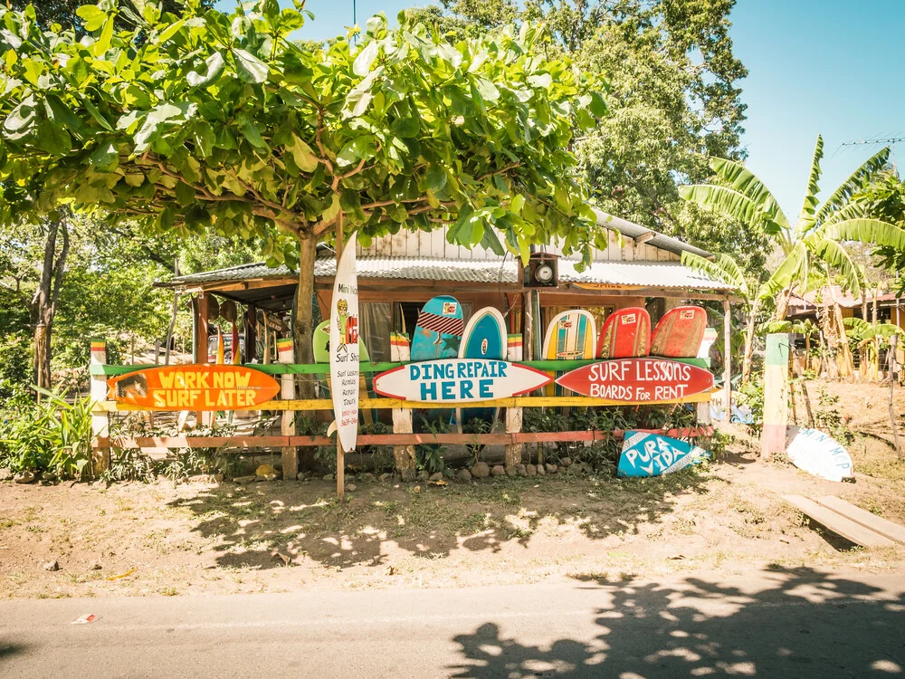 Surf Shop - fotokunst von Johann Oswald