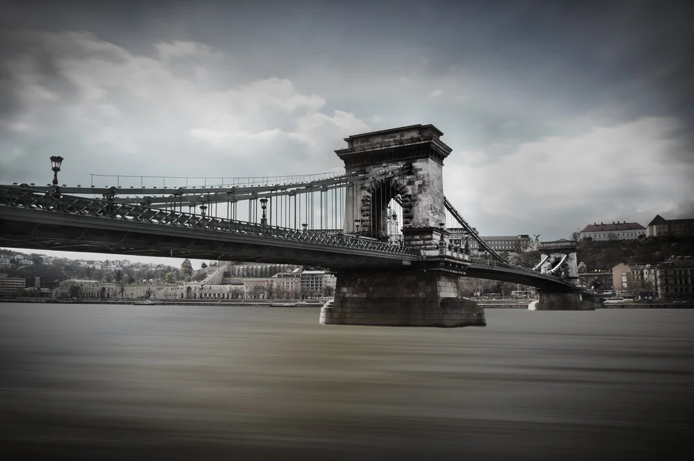 Kettenbrücke Budapest - fotokunst von Michael Köster
