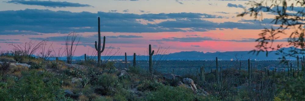 Wild West Sunset - fotokunst von Marc Rasmus