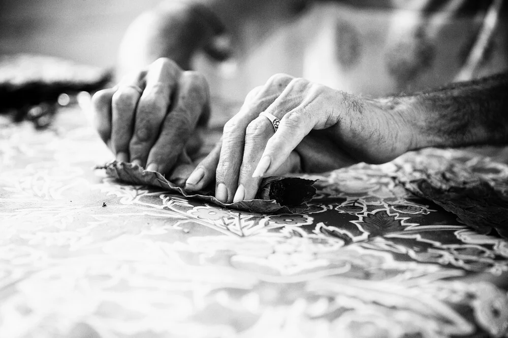 cigar making (3) - Fineart photography by Eva Stadler