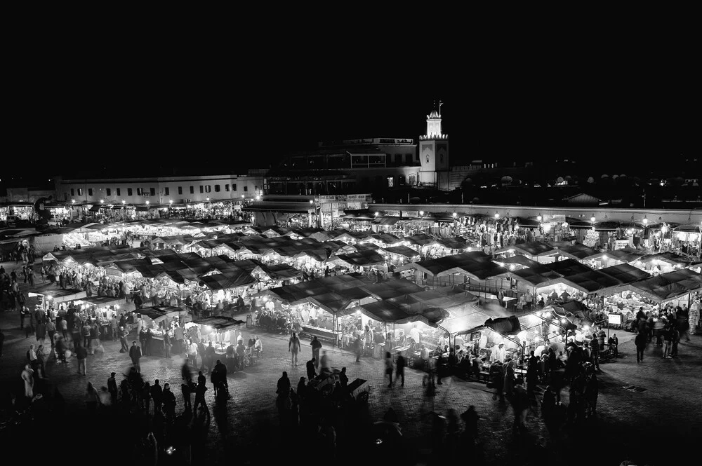 Djemaa el Fna II - fotokunst von Mario Ebenhöh