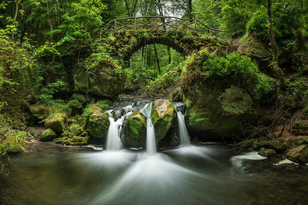 Luxembourg - Schiessentümpel im Müllerthal - fotokunst von Jean Claude Castor