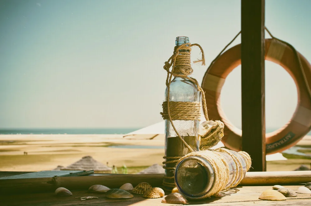 at the beach - fotokunst von Jochen Fischer