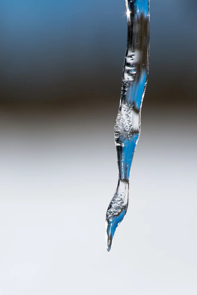 Eiszapfen - fotokunst von Bernd Schätzel