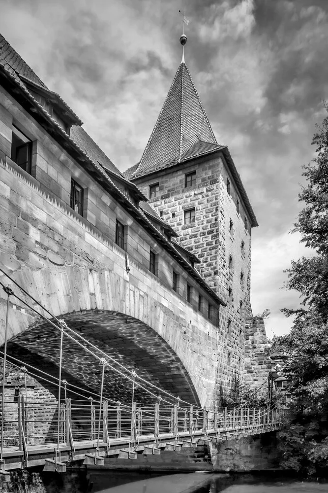 NÜRNBERG Kettensteg - fotokunst von Melanie Viola