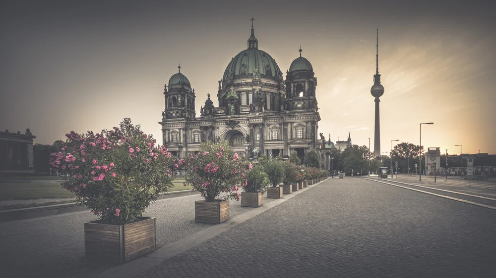 Berliner Skyline - fotokunst von Ronny Behnert