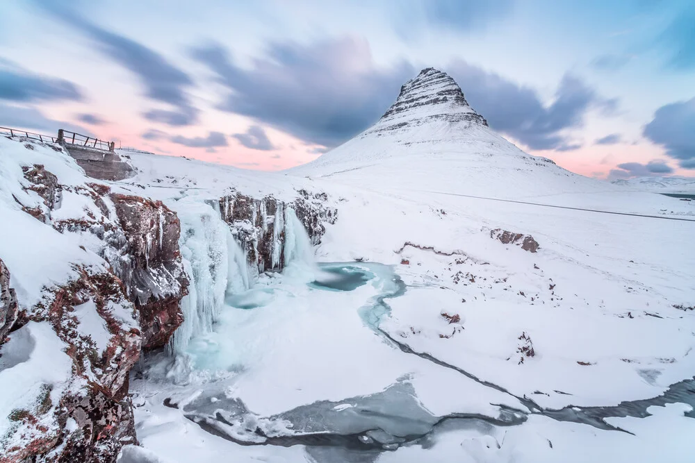 Kirkjufell mountain - fotokunst von Markus Van Hauten