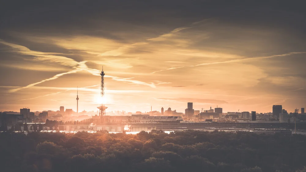 Hauptstadt Skyline - fotokunst von Ronny Behnert
