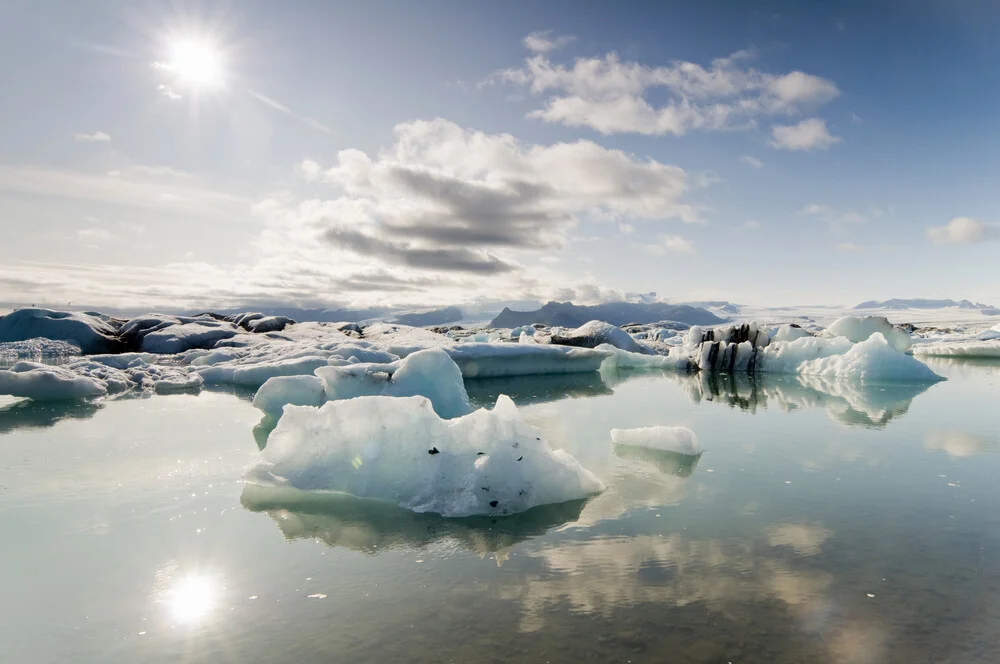 Jökulsarlon - Fineart photography by Daniel Schoenen