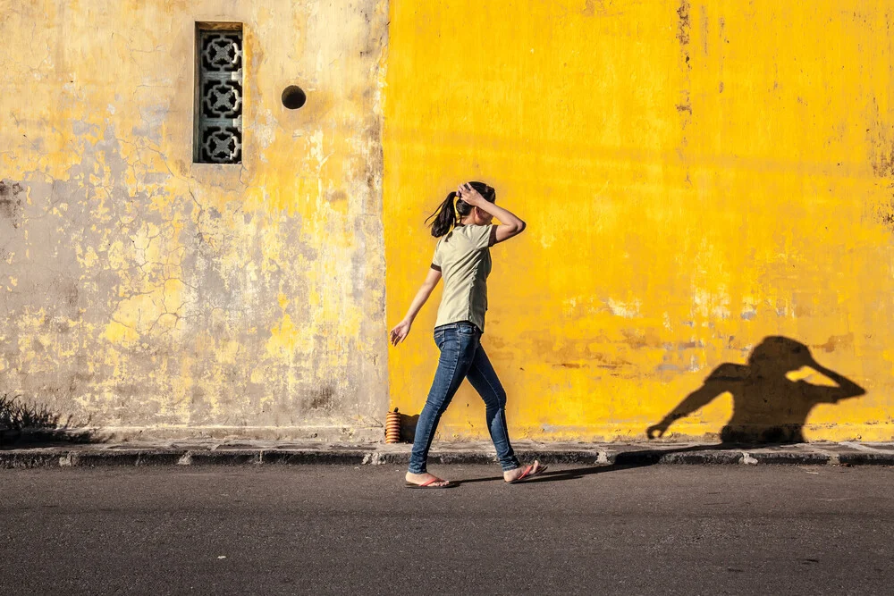 Good Night, Vietnam - Girl - fotokunst von Jörg Faißt