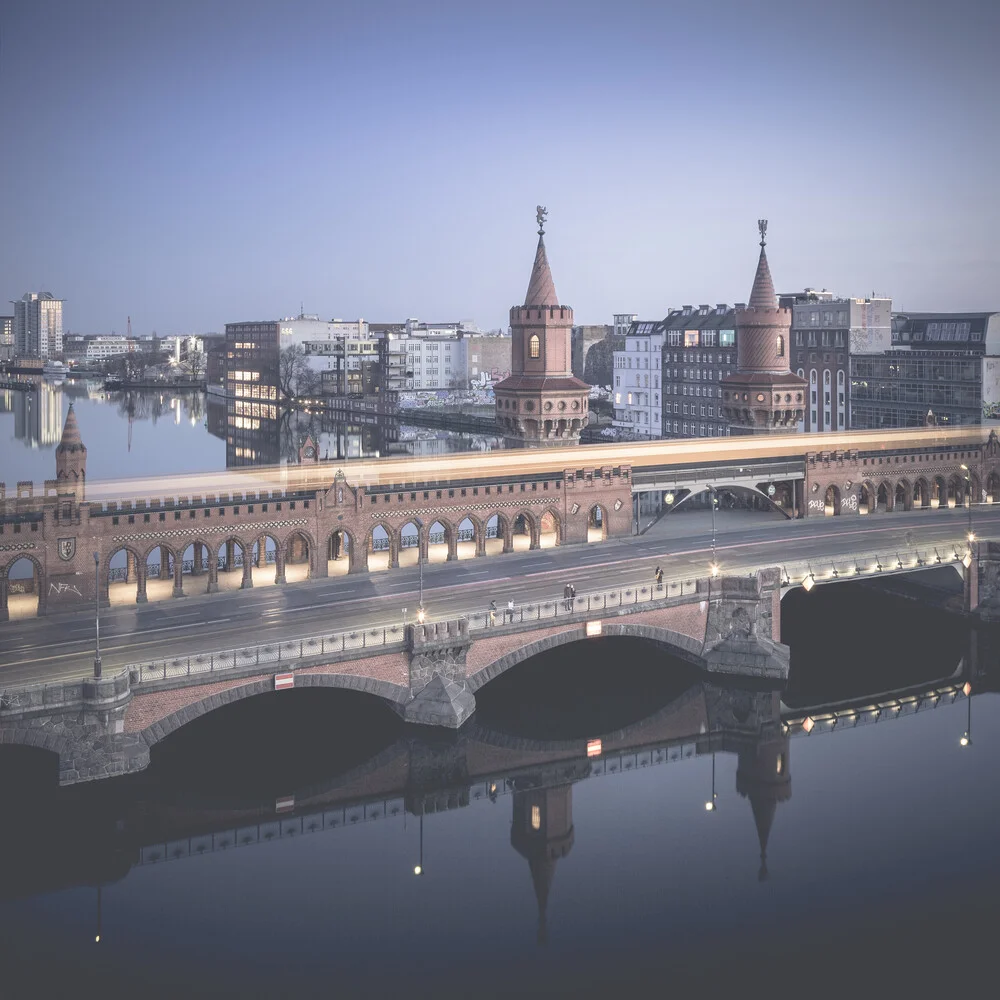 Oberbaumbrücke - fotokunst von Ronny Behnert