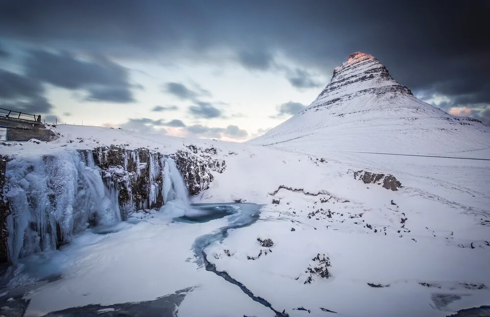 The first rays of sunlight - Fineart photography by Markus Van Hauten