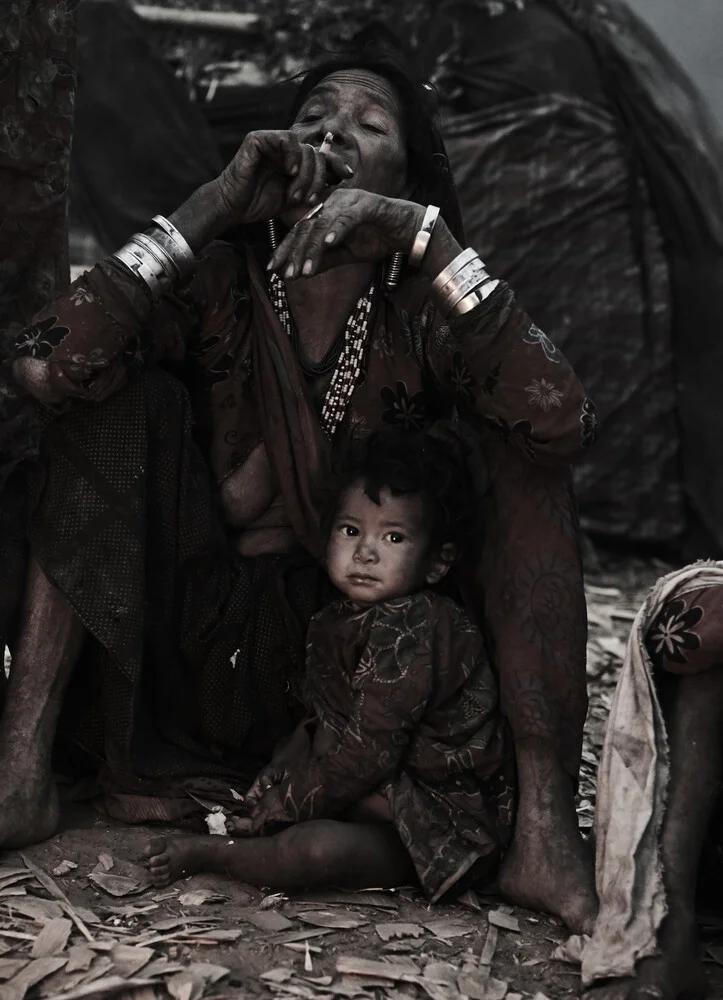 The last hunters-gatherers of the Himalayas - fotokunst von Jan Møller Hansen