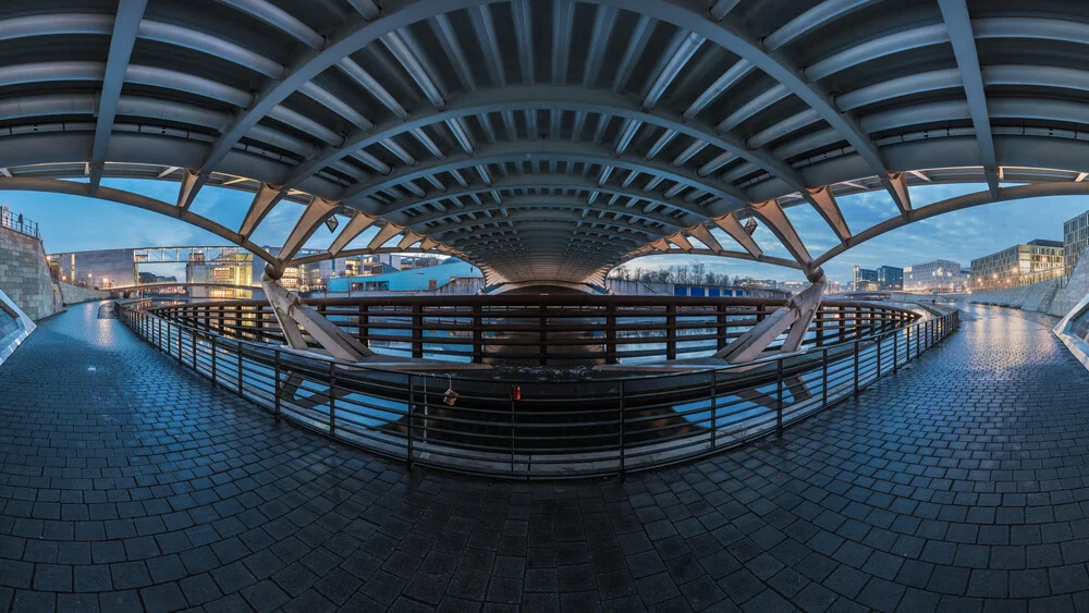 Berlin - Kronprinzenbrücke Panorama - fotokunst von Jean Claude Castor