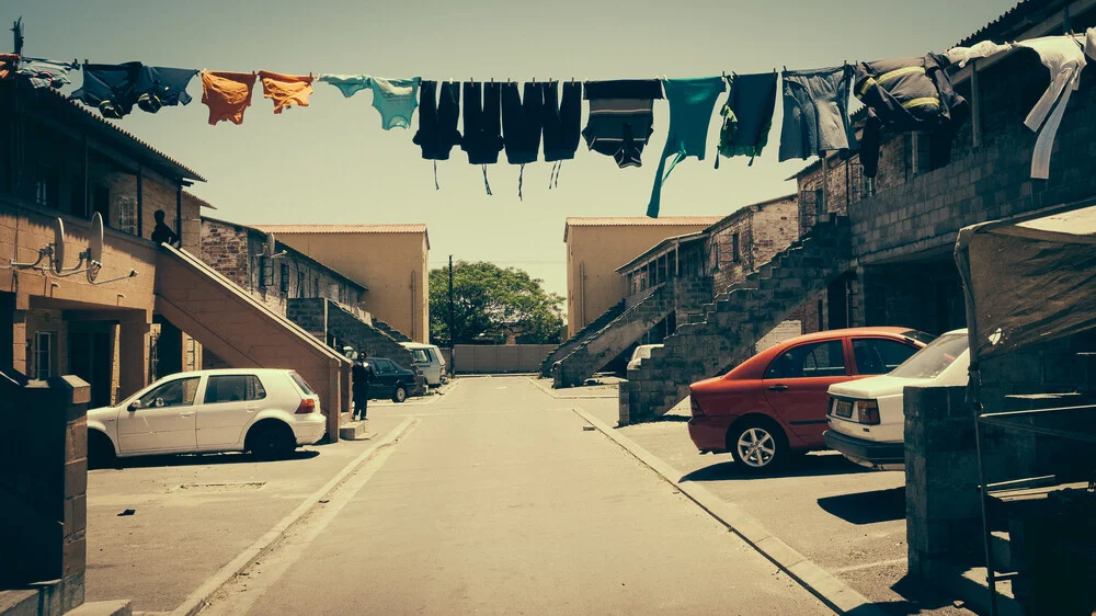 Streetphotography township Langa | Cape Town - fotokunst von Dennis Wehrmann