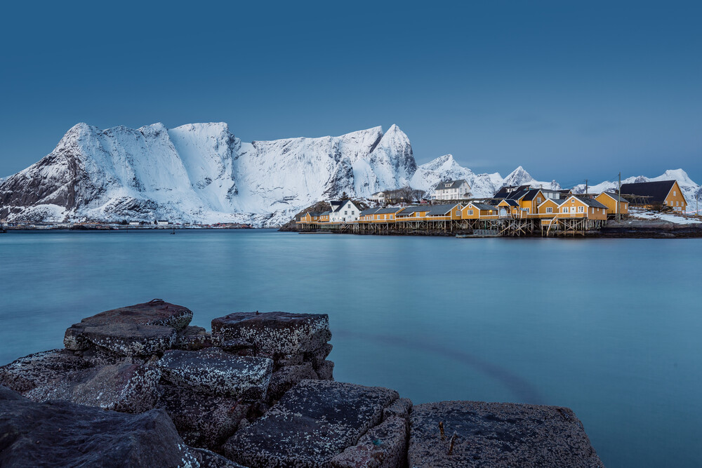 Sakrisøy // Lofoten islands, Norway - fotokunst von Eva Stadler