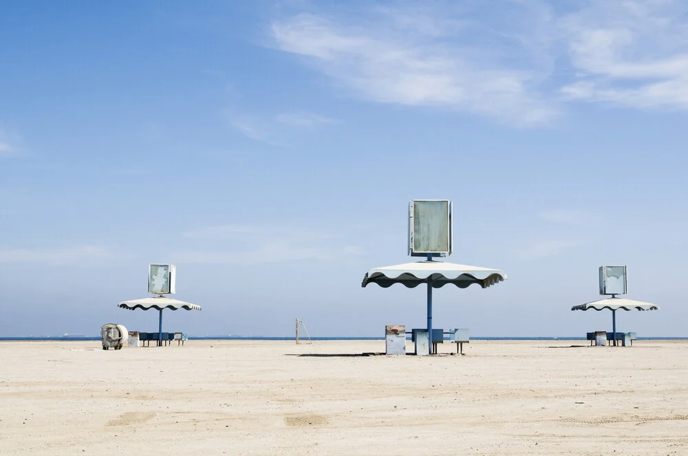 picknick area - Fineart photography by Daniel Schoenen