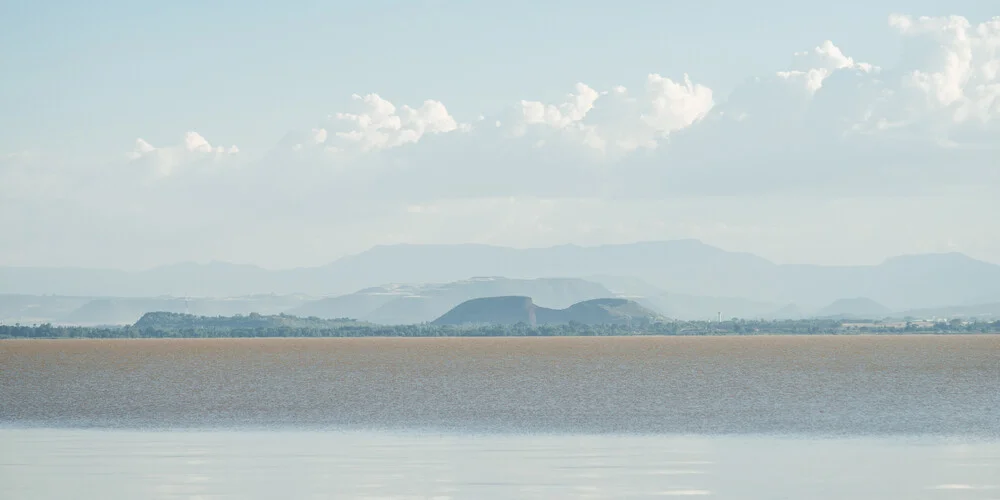 Lake Tana - fotokunst von Tahir Karmali