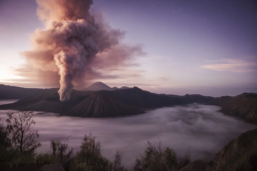 Bromo_04 - fotokunst von Florian Büttner