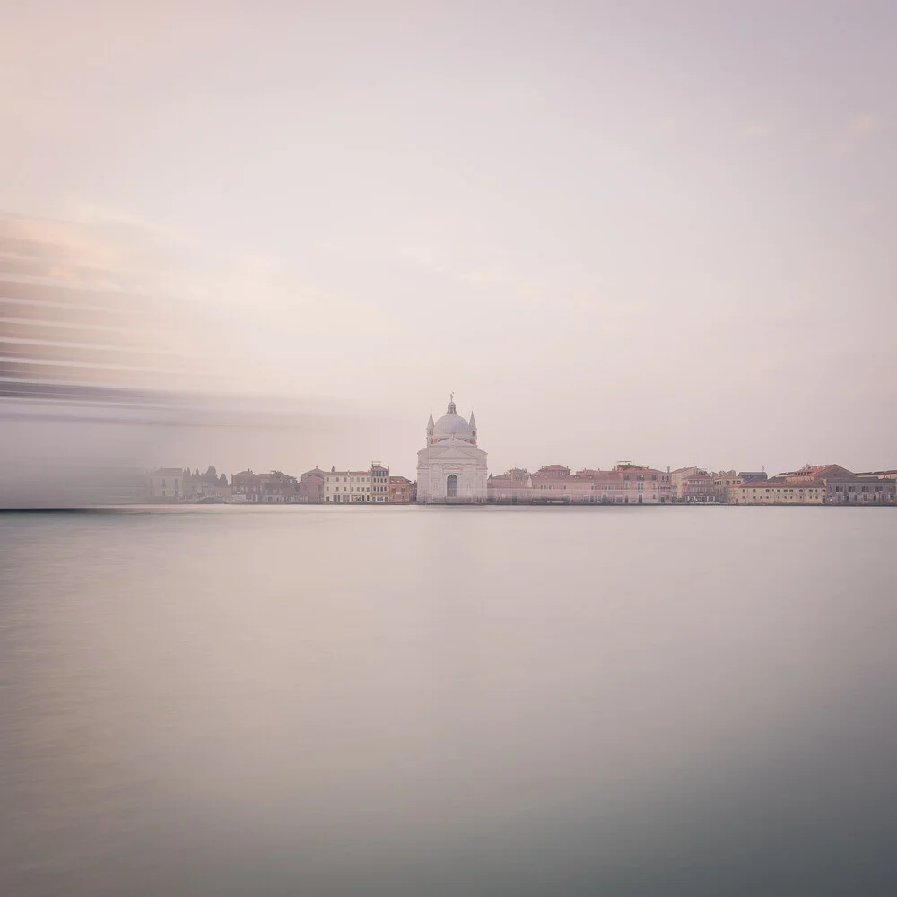 sunrise chiesa del redentore | venice | italy, sonnenaufgang chiesa del redentore - fotokunst von Dennis Wehrmann