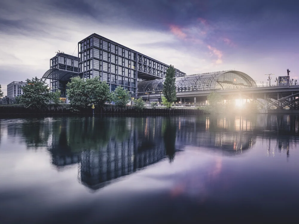 Berliner Hauptbahnhof - fotokunst von Ronny Behnert